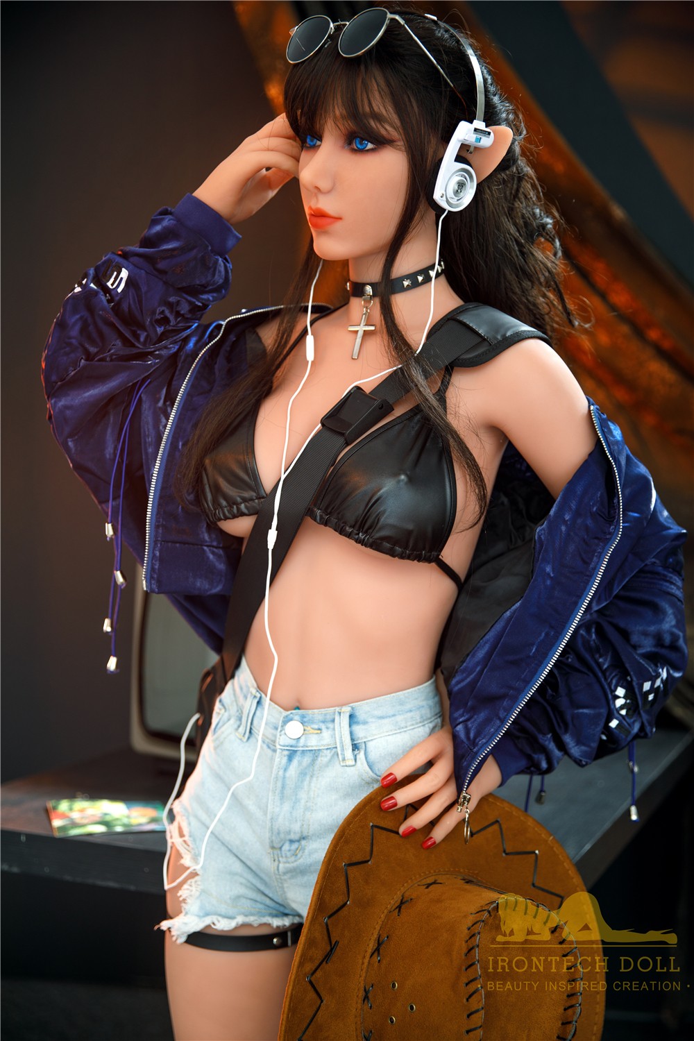 Poupée sexuelle elfe asiatique TPE 167 cm, poupée Scarlet Irontech