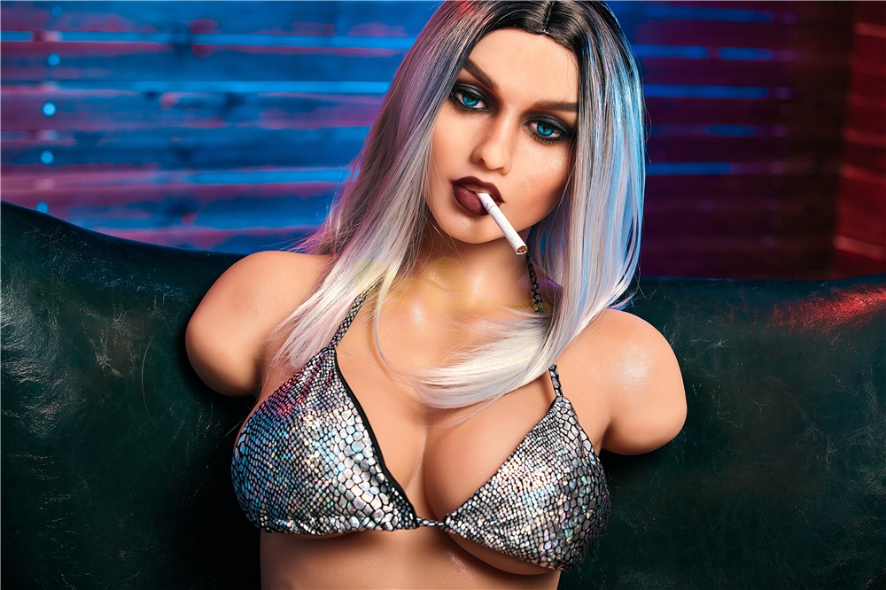 Poupée sexuelle torse TPE 90 cm Selina bronzée