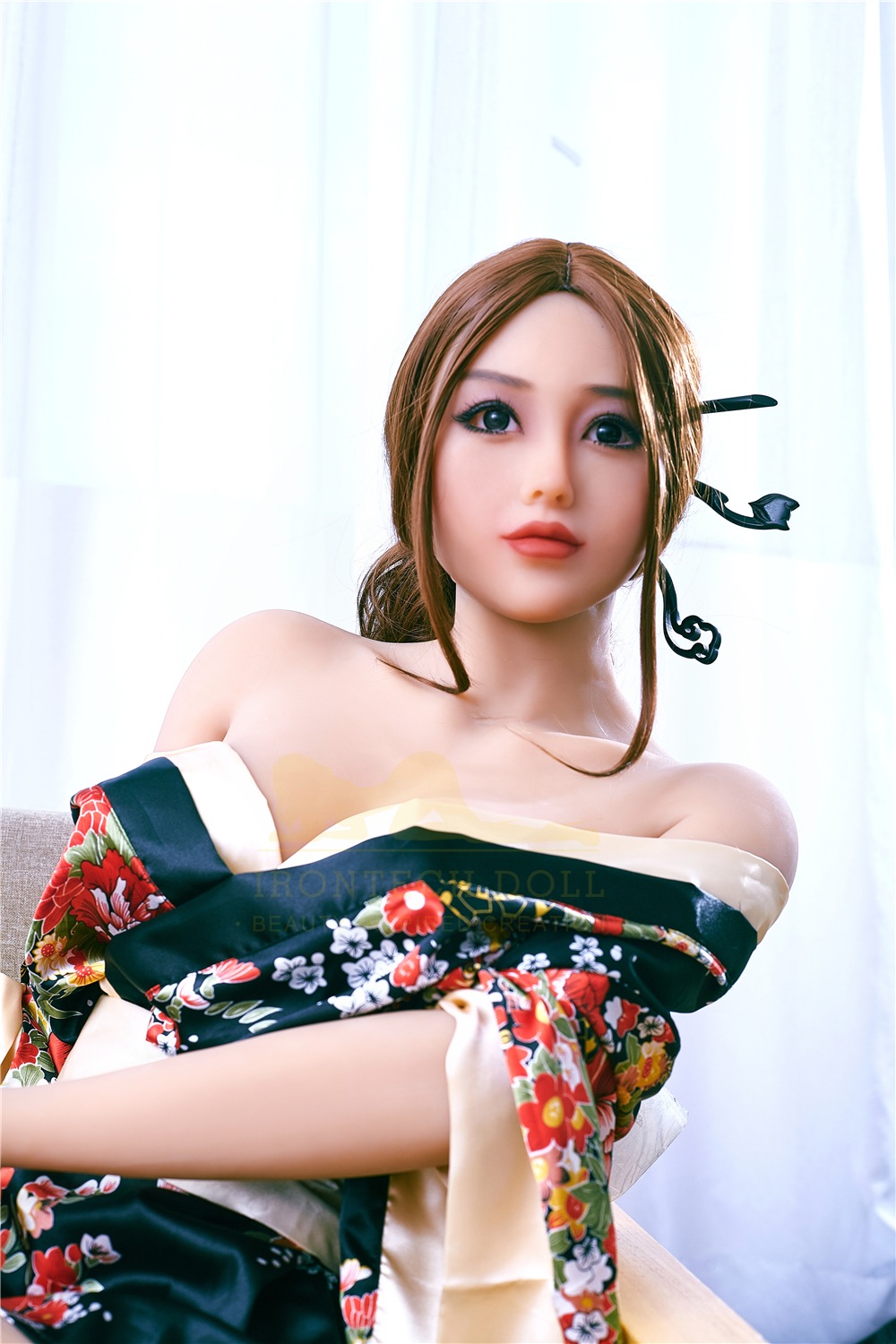 Poupée d'amour japonaise 159cm Saya
